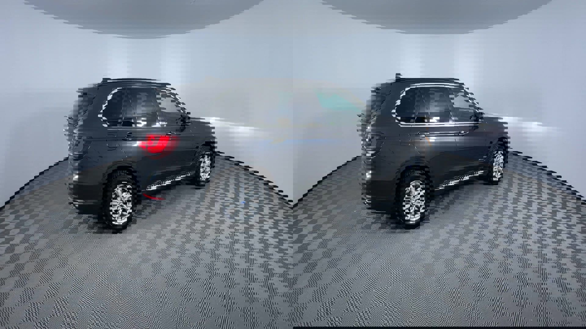 Used 2015 BMW X5 xDrive35i image 9