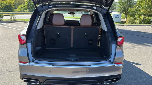 Certified 2024 Acura MDX w/ Technology Package AWD/4WD image 29