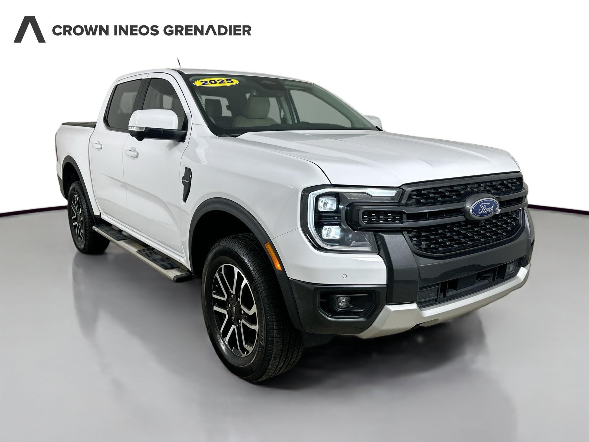 Used 2025 Ford Ranger Lariat w/ FX4 Off-Road Package AWD/4WD image 3