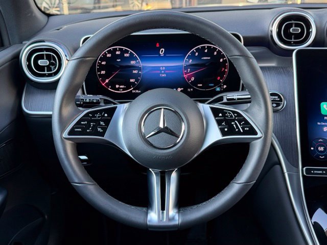 Used 2026 Mercedes-Benz GLC 300 4MATIC image 13