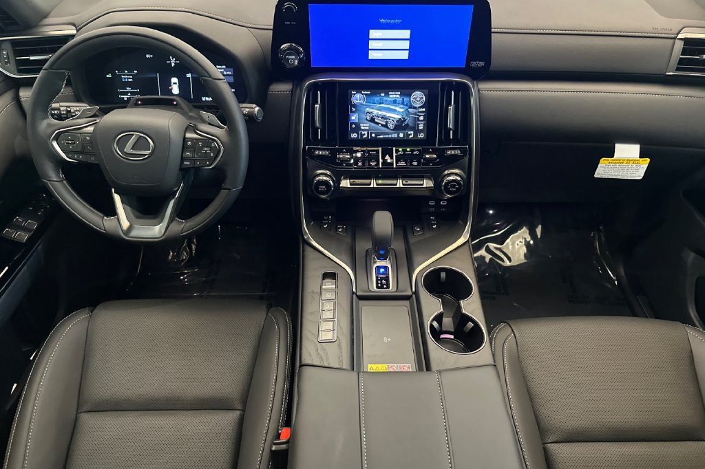 New 2026 Lexus LX 700h Luxury w/ Appearance Package AWD/4WD image 13