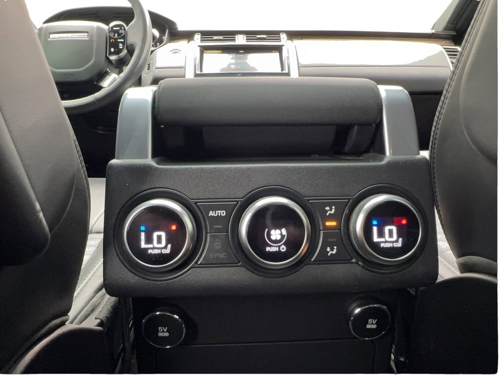 Used 2020 Land Rover Discovery HSE AWD/4WD image 38