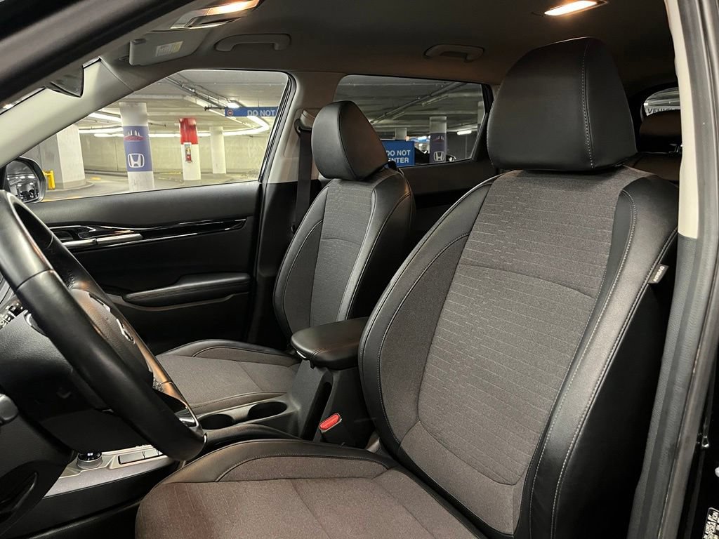 Used 2021 Kia Seltos S FWD image 16