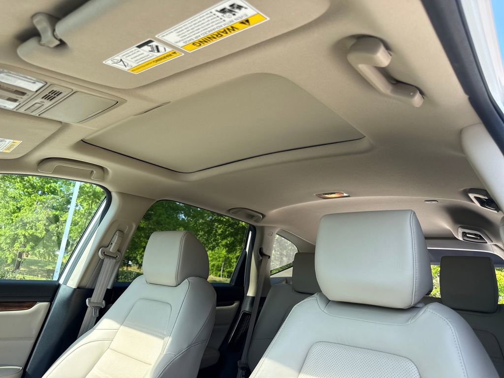 Used 2022 Honda CR-V Touring image 29