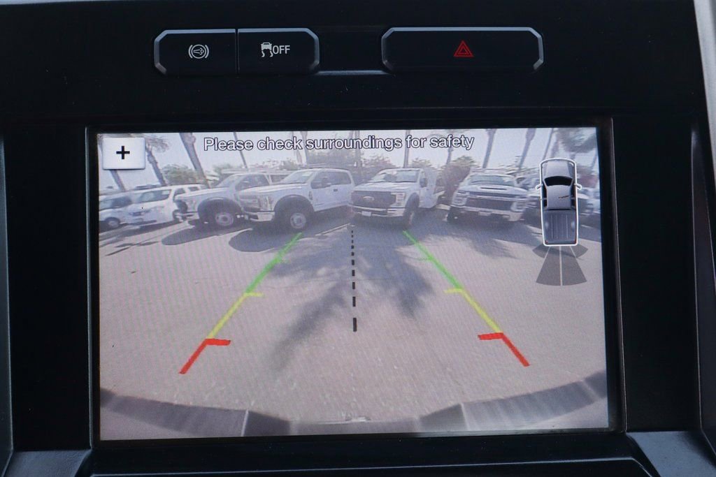 Used 2017 Ford F350 Lariat w/ Chrome Package image 29