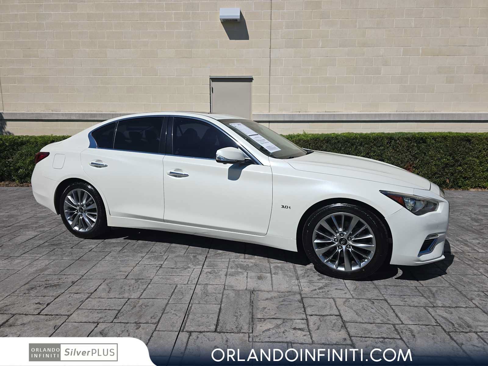 Used 2020 INFINITI Q50 Luxe w/ Essential Package (3.0T Luxe) AWD/4WD image 1