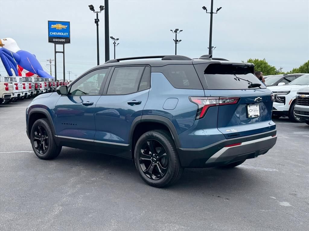 New 2026 Chevrolet Equinox LT w/ Midnight Edition FWD image 5