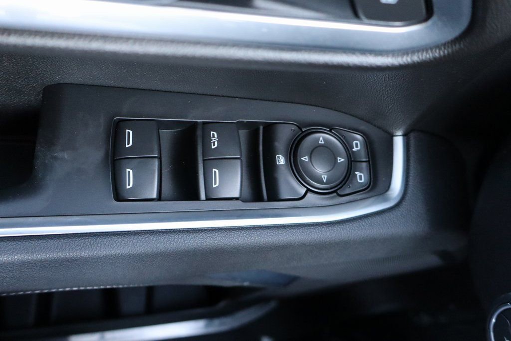 Used 2026 Chevrolet Silverado 1500 LT AWD/4WD image 20