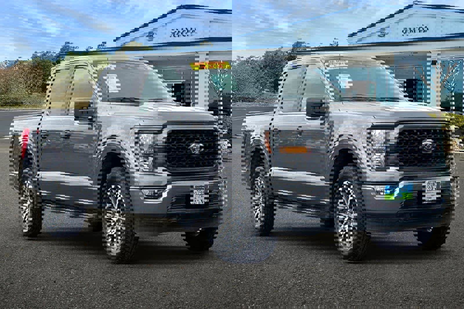 Used 2023 Ford F150 XL w/ STX Appearance Package image 2