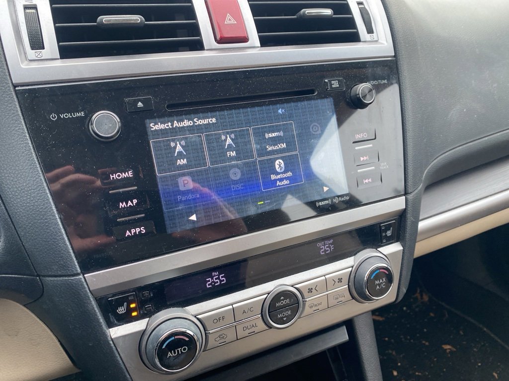 Used 2016 Subaru Legacy 2.5i Limited image 10