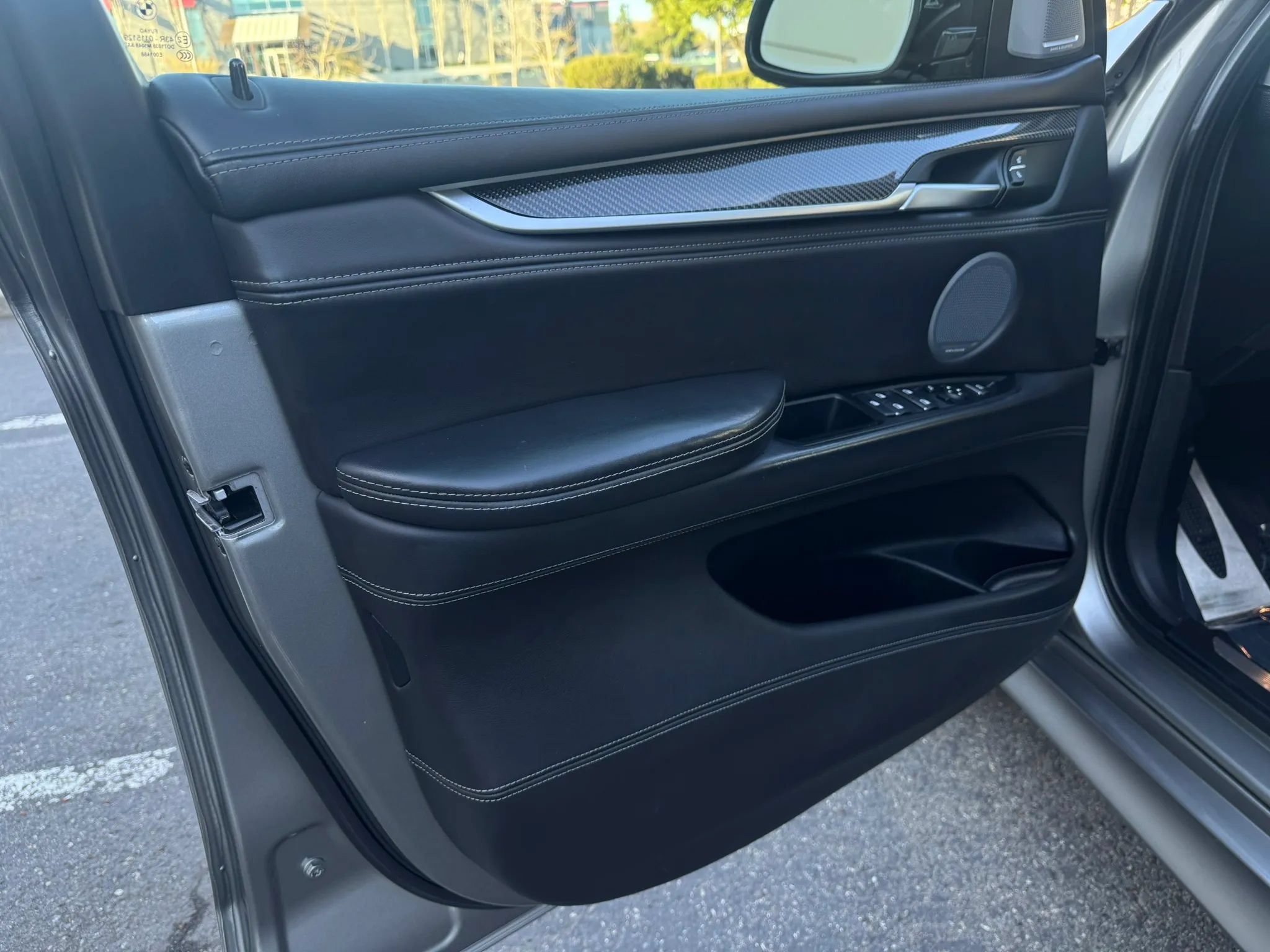 Used 2017 BMW X5 M AWD/4WD image 20