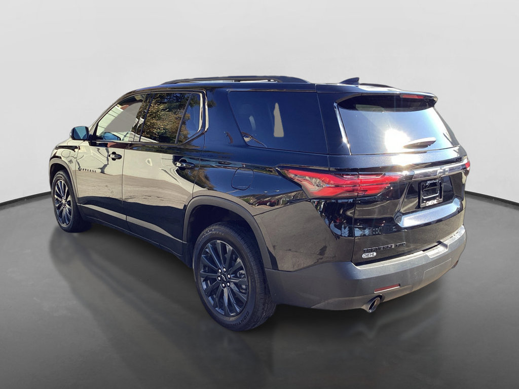 Used 2023 Chevrolet Traverse RS w/ LPO, Cargo Package AWD/4WD image 7