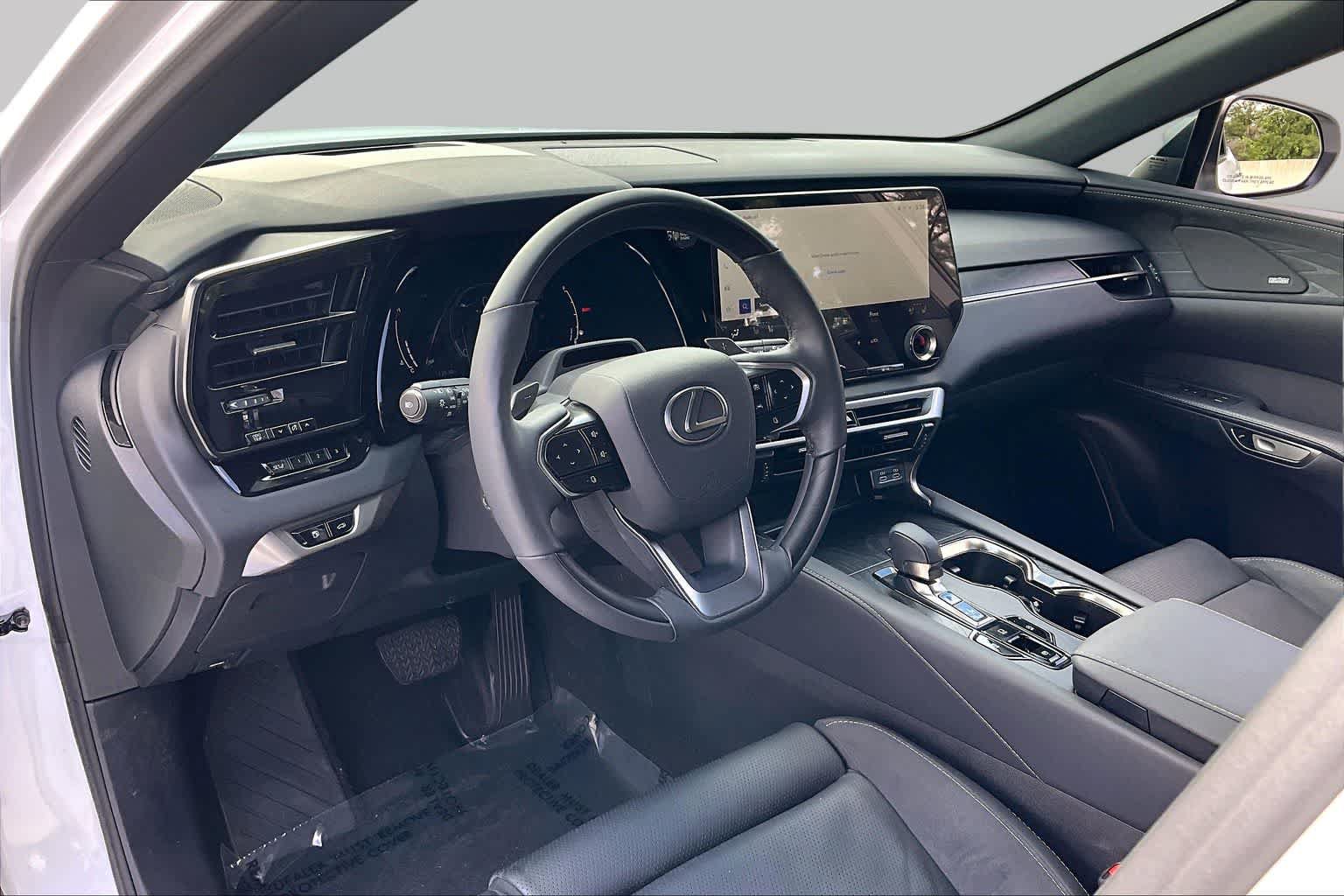 Used 2023 Lexus RX 350 FWD w/ Cold Area Package image 17