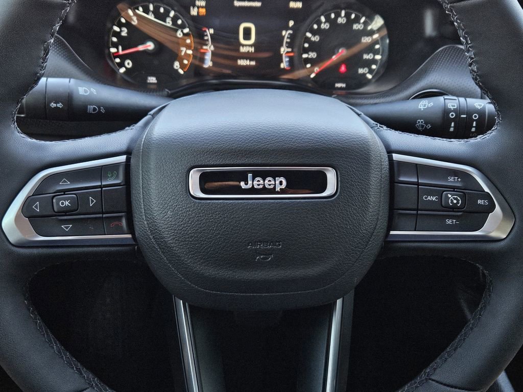 New 2026 Jeep Compass Latitude image 23