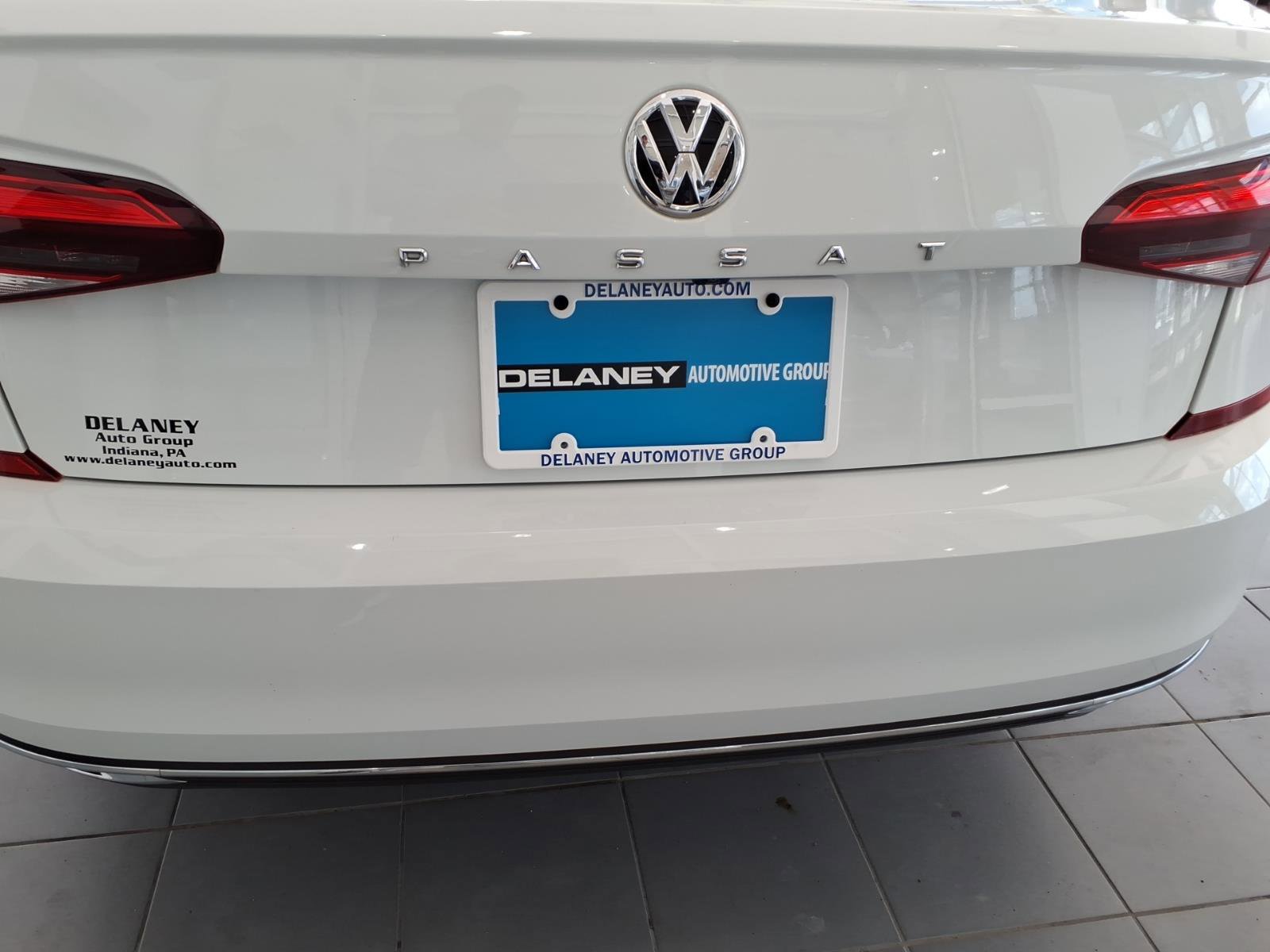 Used 2020 Volkswagen Passat 2.0T SE image 17