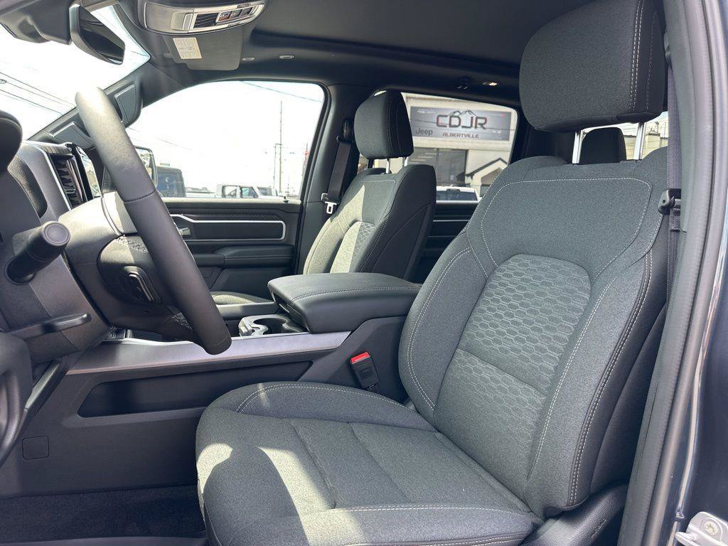New 2026 RAM 1500 Big Horn AWD/4WD image 27