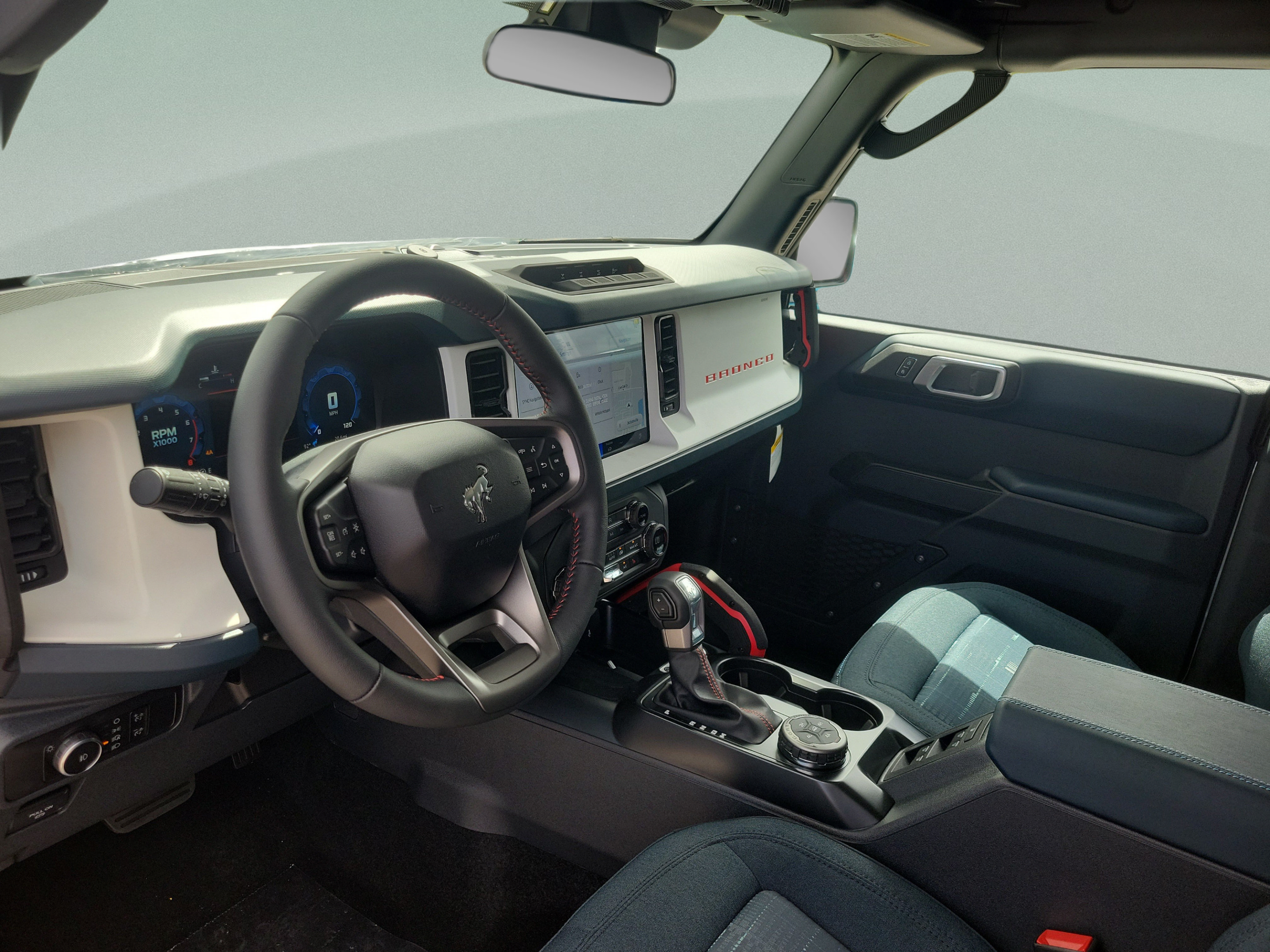 New 2026 Ford Bronco Heritage Edition AWD/4WD image 16