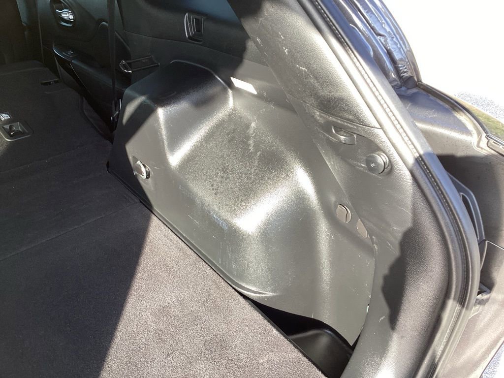 Used 2019 Jeep Cherokee Latitude Plus image 13