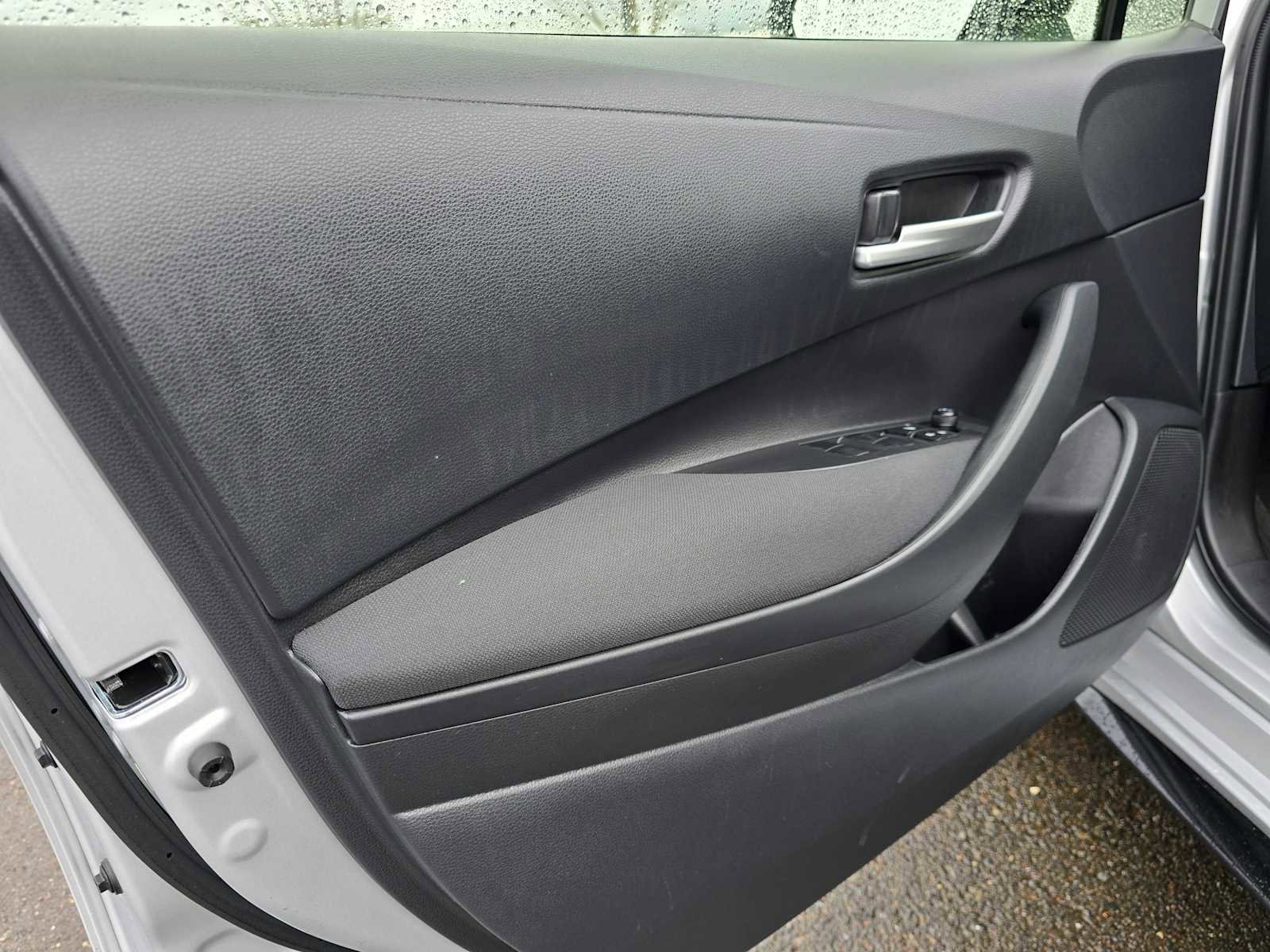 Certified 2026 Toyota Corolla SE w/ SE Package image 20