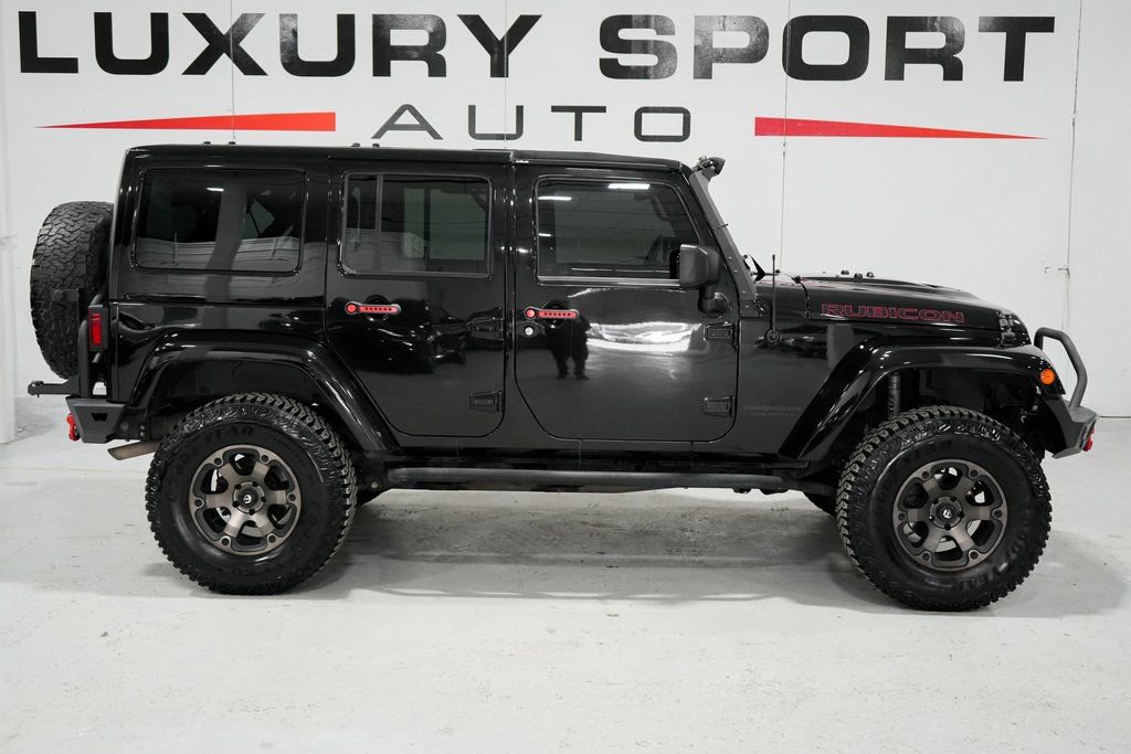Used 2017 Jeep Wrangler Unlimited Rubicon image 7
