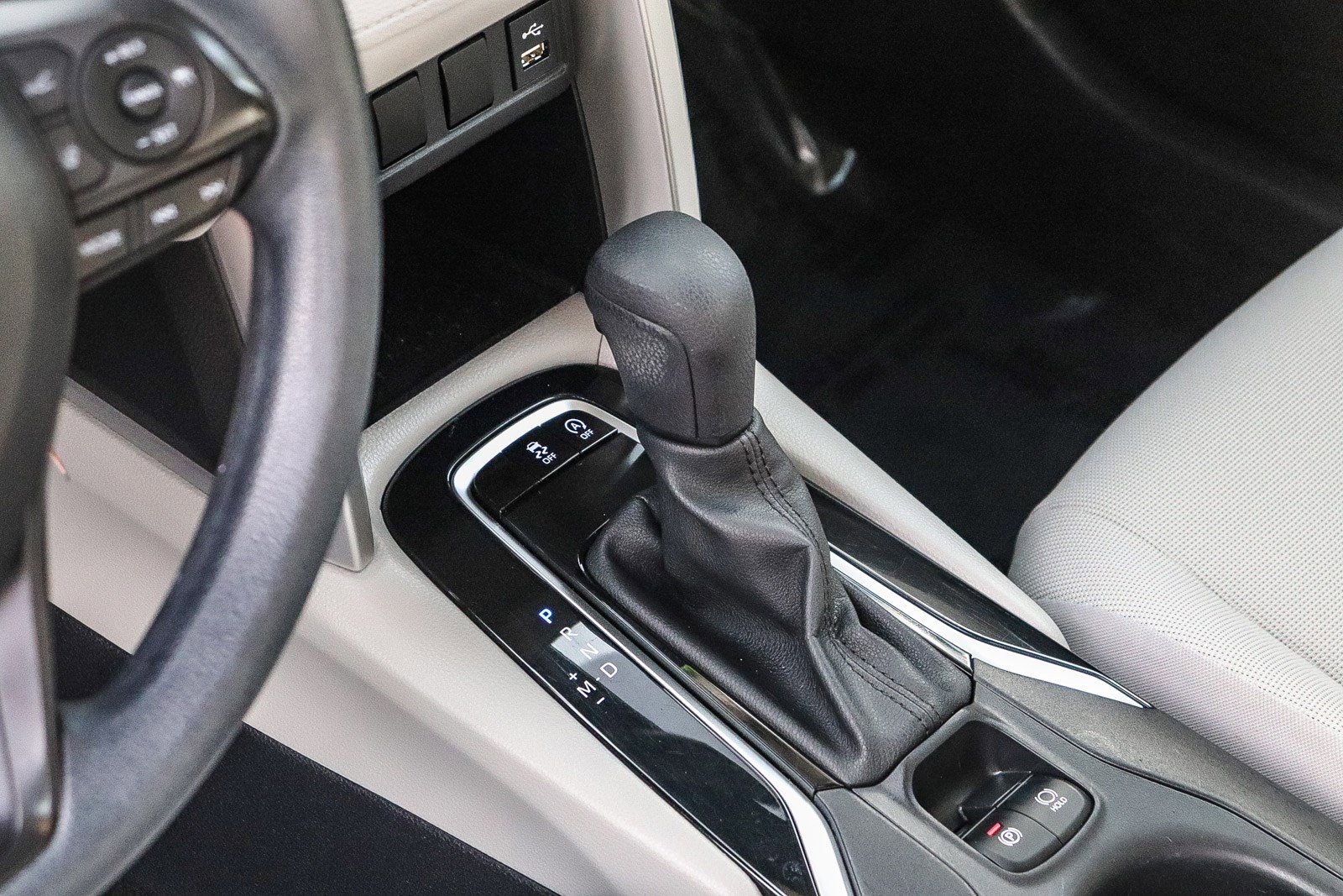 Certified 2022 Toyota Corolla Cross L image 21