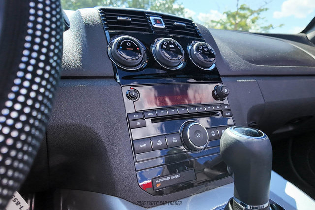 Used 2009 Saturn Sky w/ Premium Trim Package RWD image 26