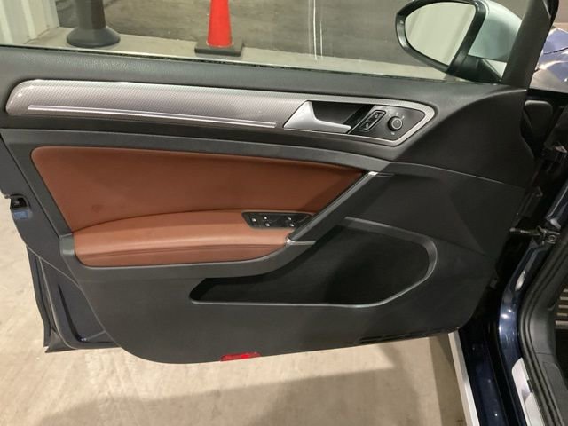 Used 2017 Volkswagen Golf Alltrack SE image 4