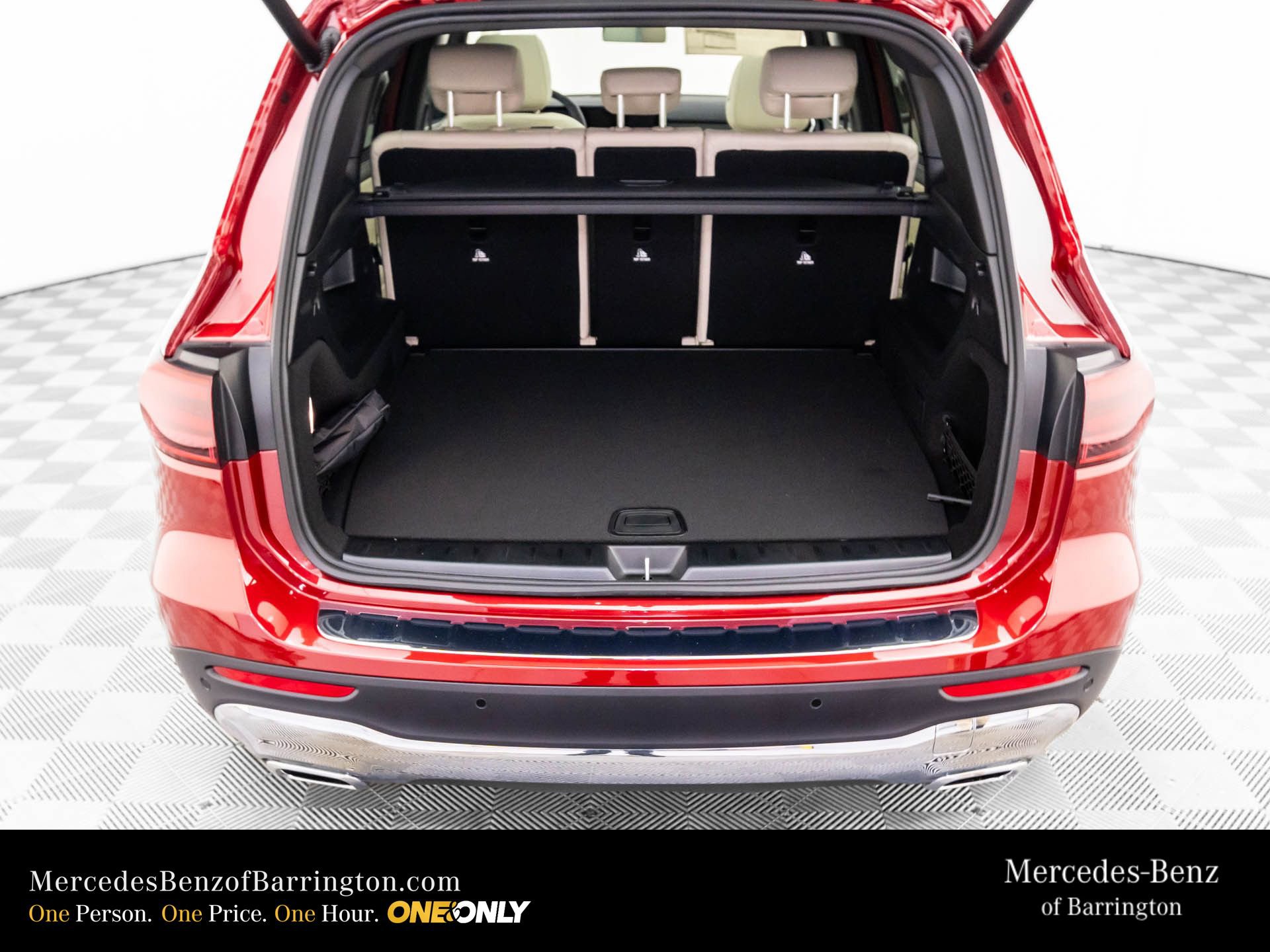 New 2026 Mercedes-Benz GLB 250 4MATIC image 32