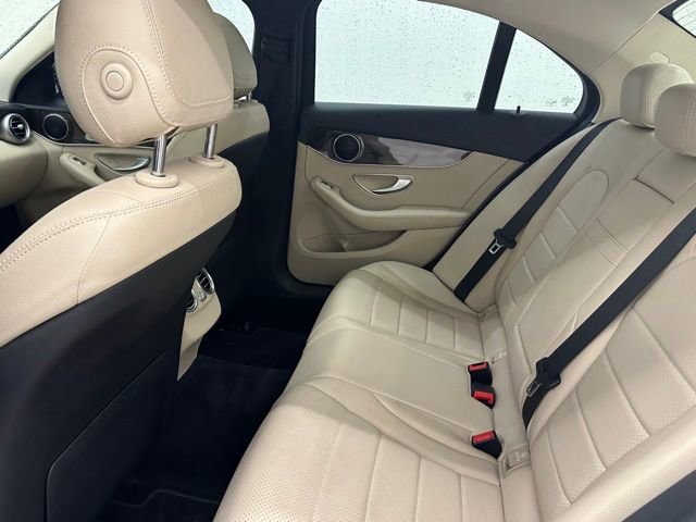 Used 2018 Mercedes-Benz C 300 Sedan image 16
