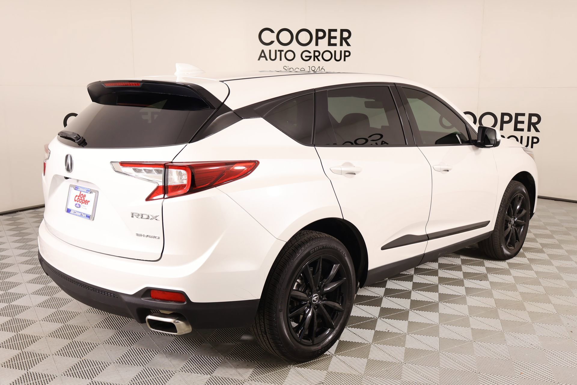 Used 2025 Acura RDX SH-AWD image 21