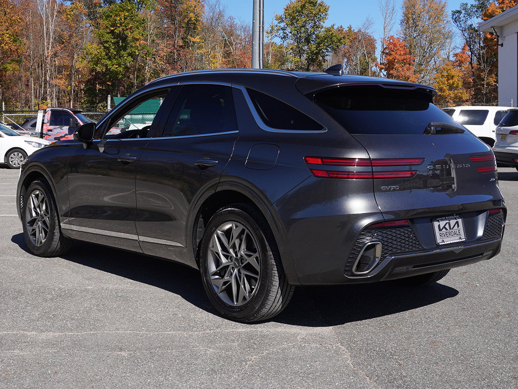 Used 2024 Genesis GV70 2.5T w/ Advanced Package AWD/4WD image 11