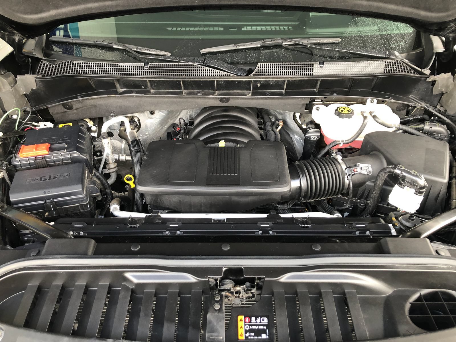 Used 2023 Chevrolet Silverado 1500 High Country w/ High Country Premium Package AWD/4WD image 3