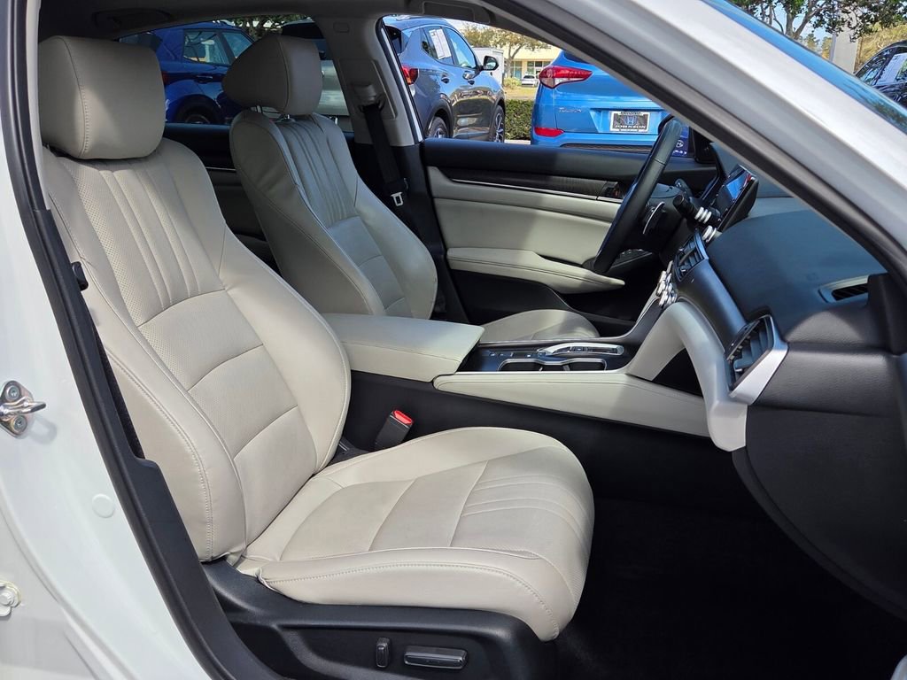 Certified 2018 Honda Accord Touring image 20
