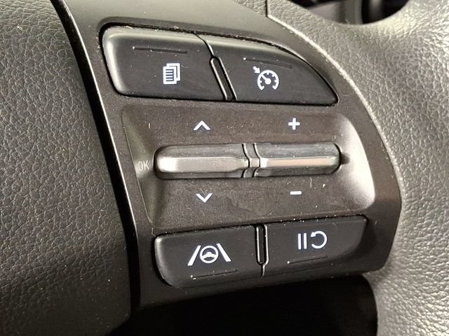 Used 2022 Hyundai Kona SEL AWD/4WD image 21