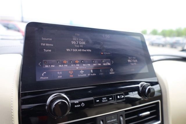 Used 2024 INFINITI QX80 Sensory image 29