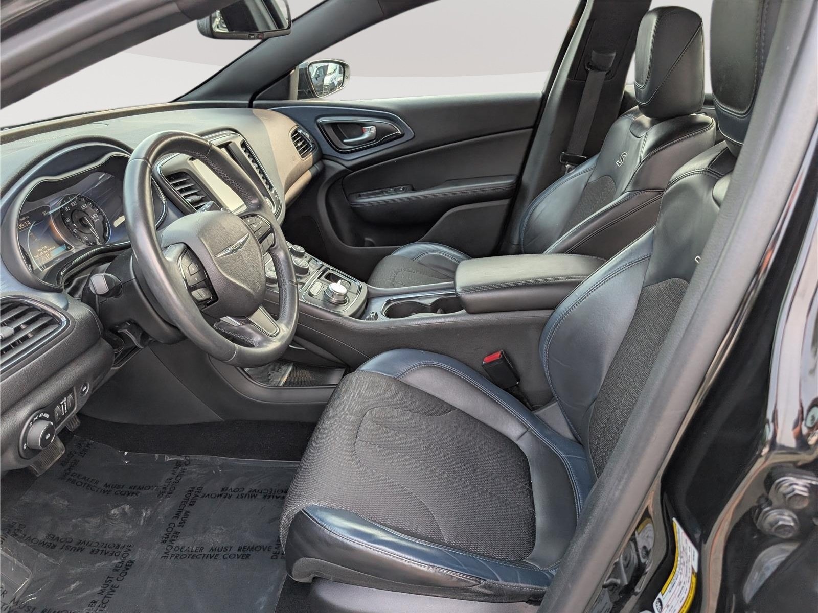 Used 2015 Chrysler 200 S w/ Navigation & Sound Group I FWD image 13