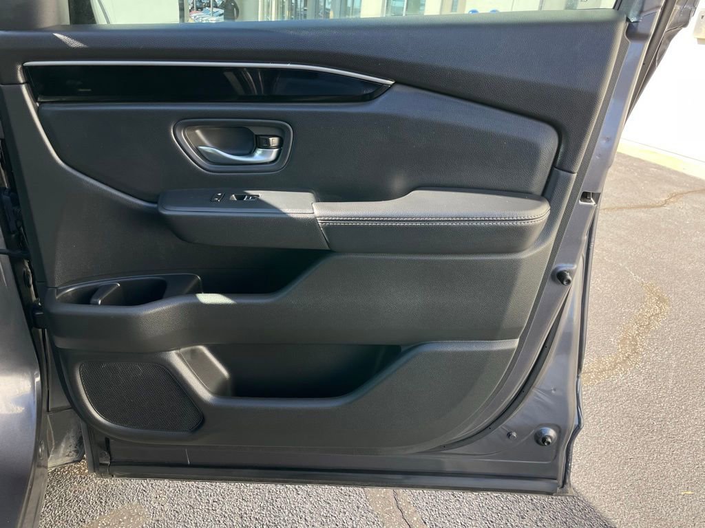 Certified 2025 Honda Pilot EX-L image 29