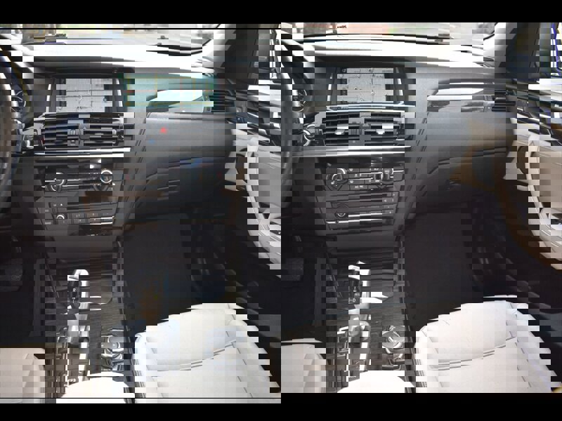 Used 2016 BMW X3 xDrive28i w/ Premium Package image 32