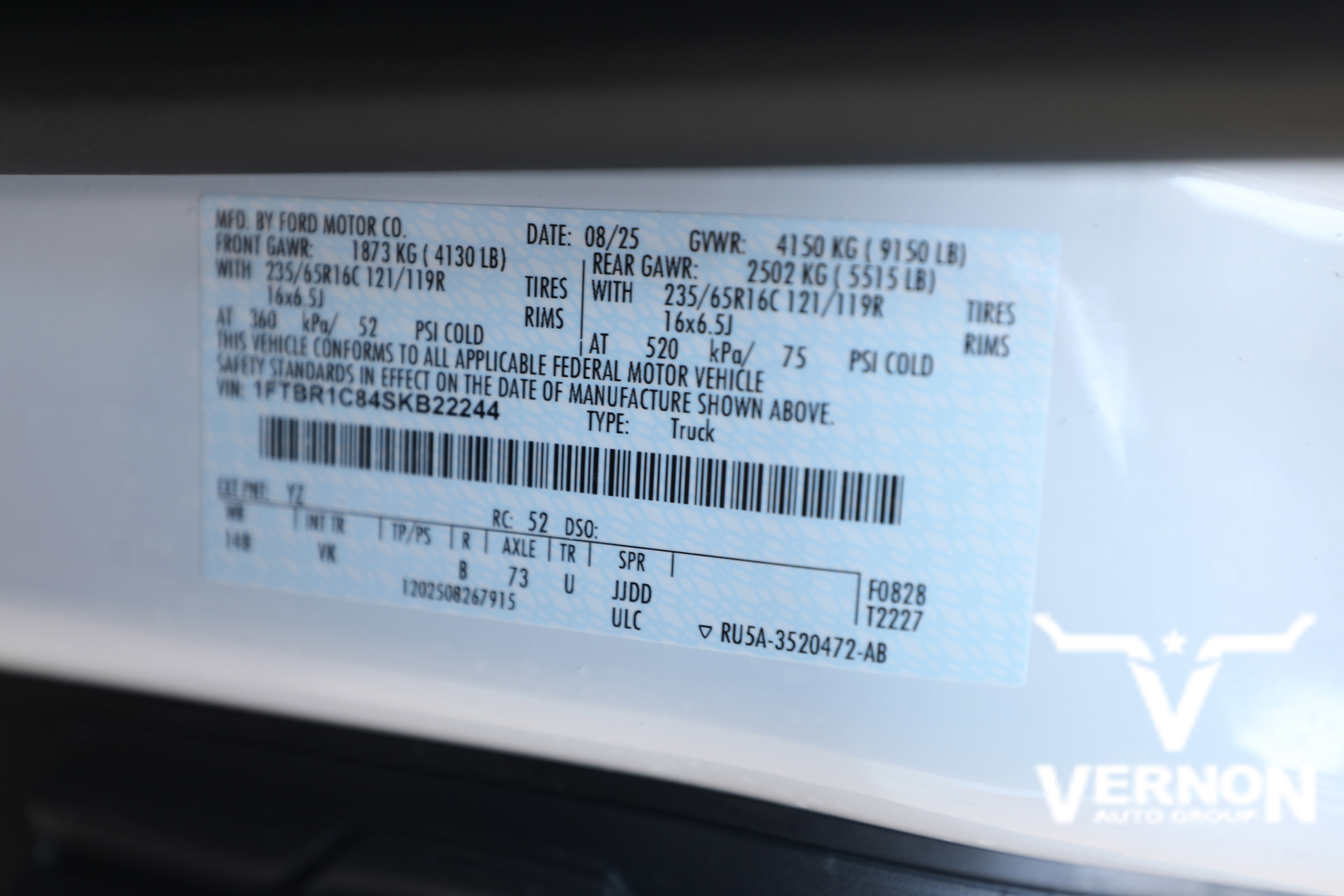 New 2025 Ford Transit 250 148 Medium Roof w/ Load Area Protection Package image 37