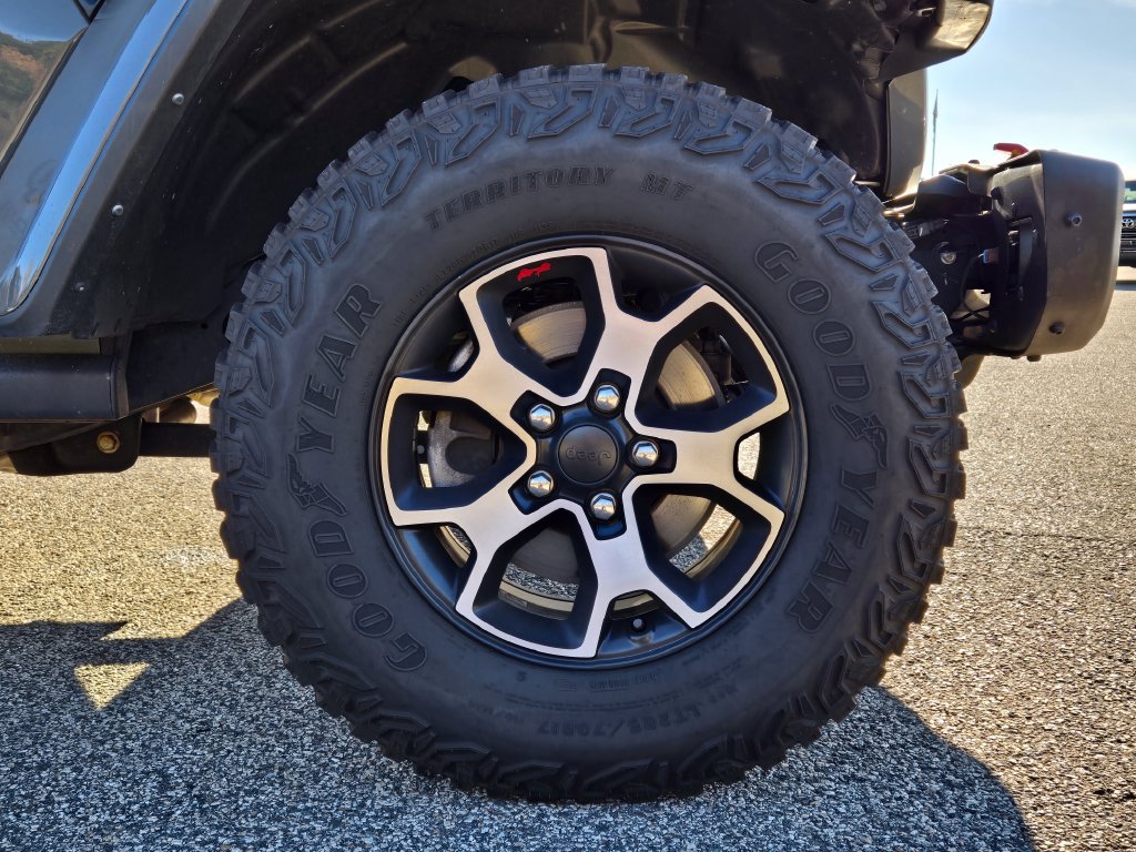 Used 2021 Jeep Wrangler Unlimited Rubicon AWD/4WD image 10