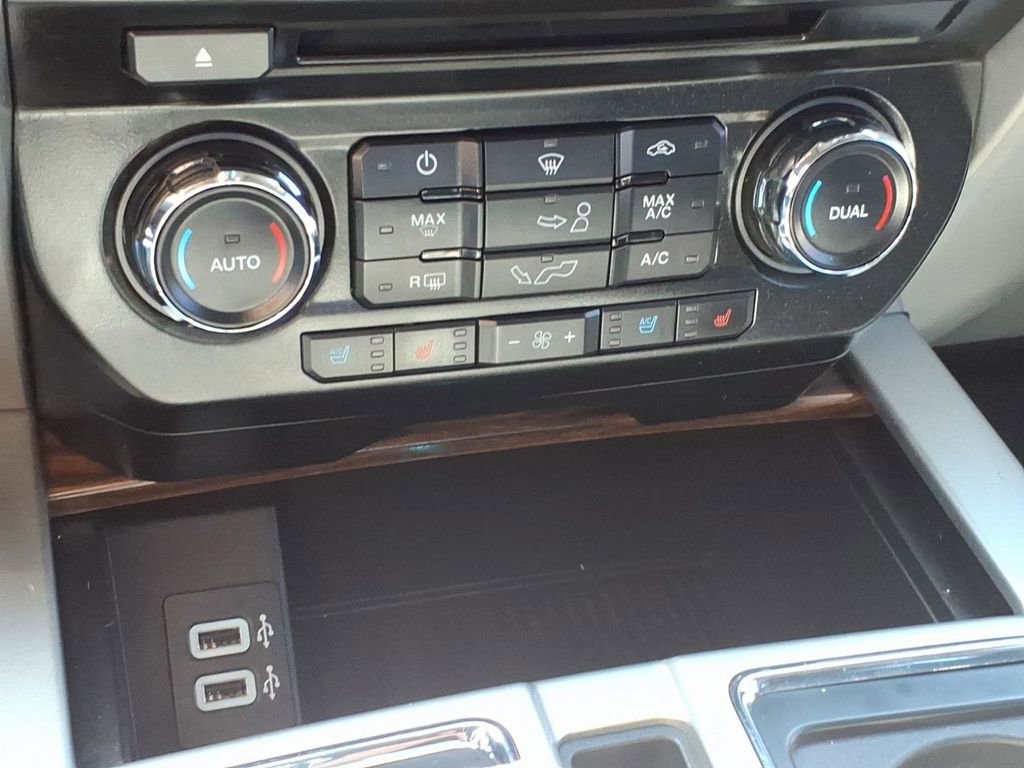 Used 2017 Ford F150 Lariat AWD/4WD image 21