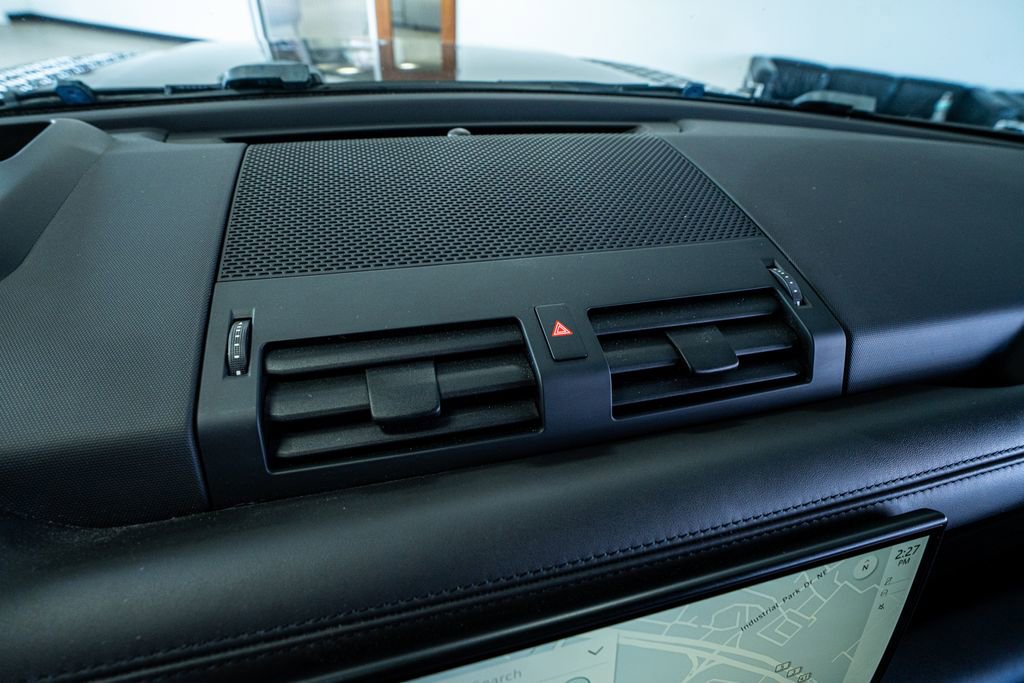 Used 2022 Land Rover Defender 90 X image 51