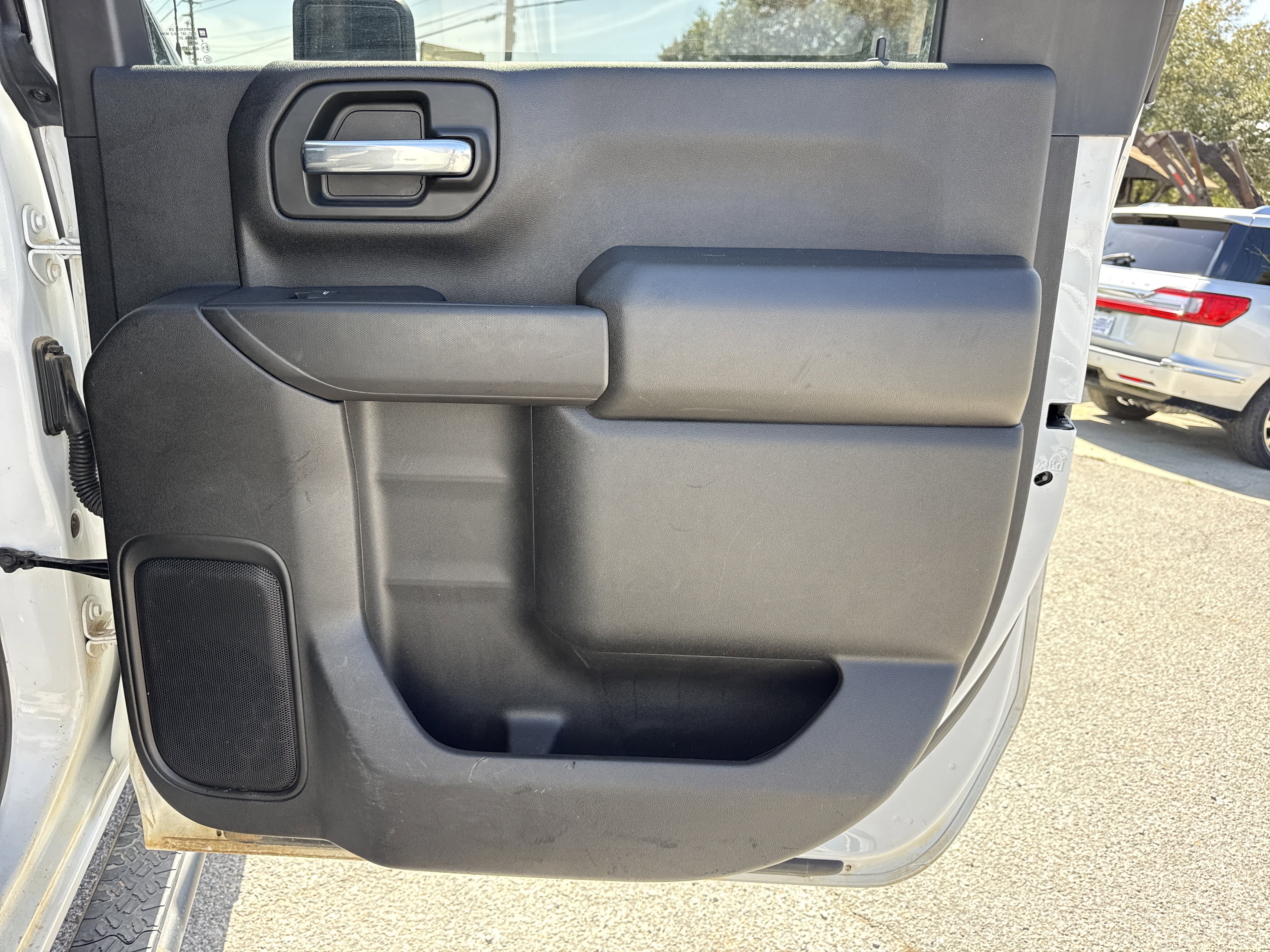 Used 2024 Chevrolet Silverado 2500 Custom w/ Custom Value Package image 22