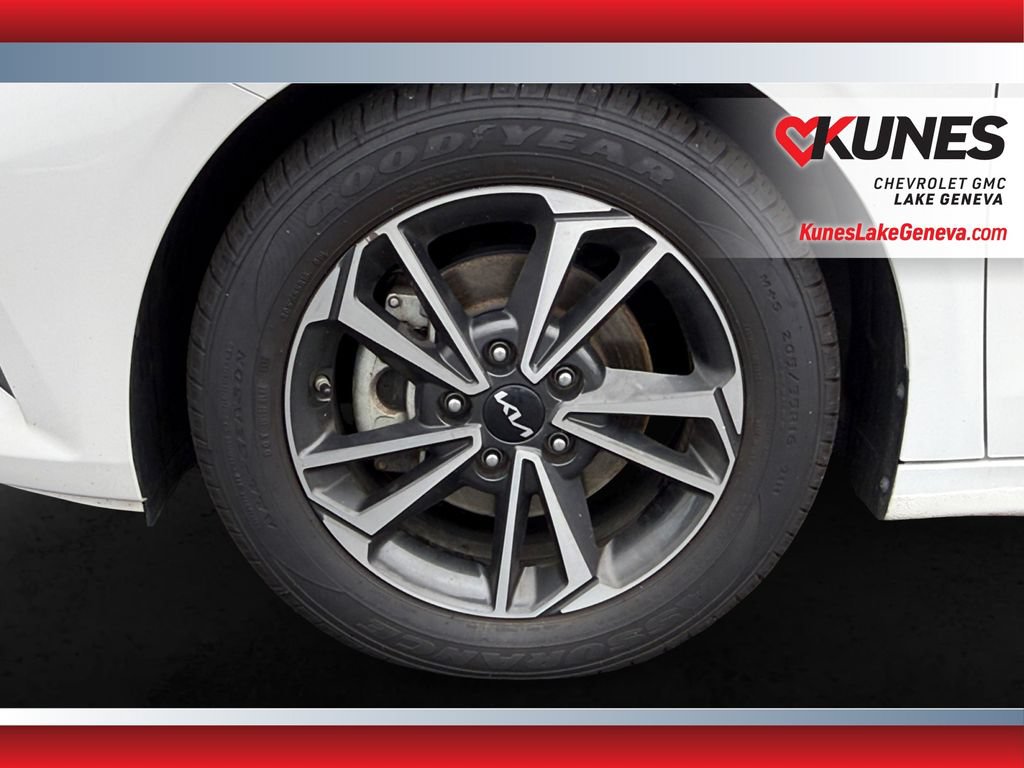 Used 2024 Kia Forte LXS FWD image 10