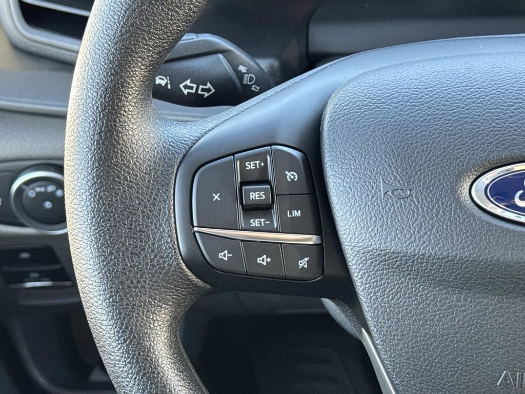 New 2025 Ford E-Transit 148 Medium Roof w/ Load Area Protection Package image 9