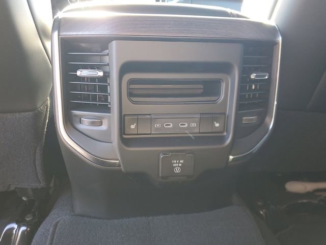 New 2026 RAM 3500 Laramie AWD/4WD image 14