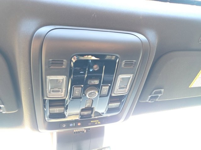 New 2026 Chevrolet Tahoe High Country image 25