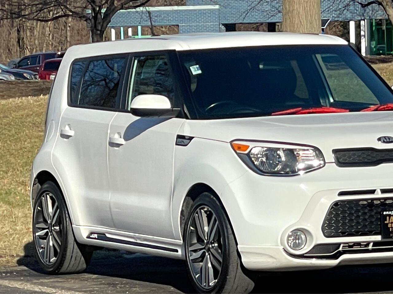 Used 2016 Kia Soul + w/ Soulful Package FWD image 6