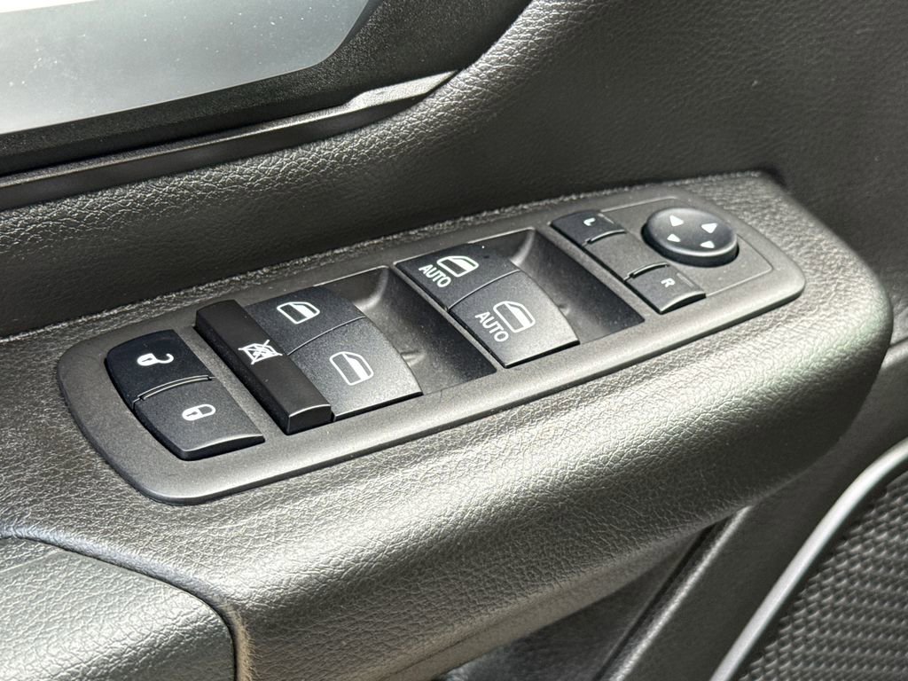 Used 2024 RAM 1500 Tradesman w/ Night Edition image 19