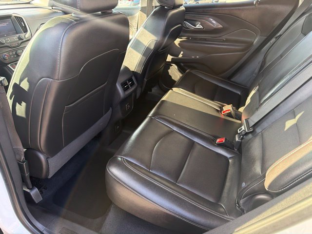 Used 2023 GMC Terrain SLT FWD image 27